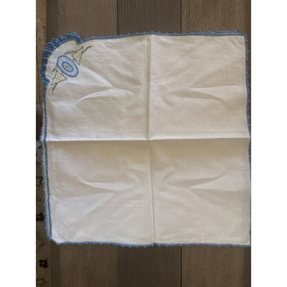 Vintage Hand Embroidered Morning Glory Linen Napkins Blue Crochet Lace Set of 4
